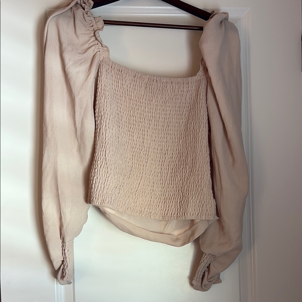 Cream Ruched Long Sleeve Top - Picture 4 of 4
